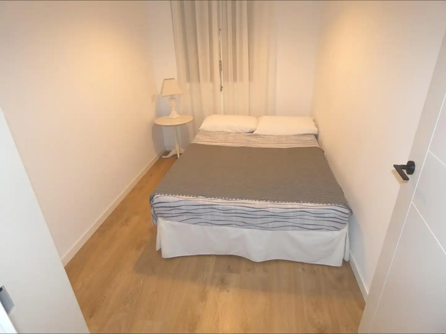 Dormitori de Pis en venda en Palamós amb Calefacció, Parquet i Terrassa