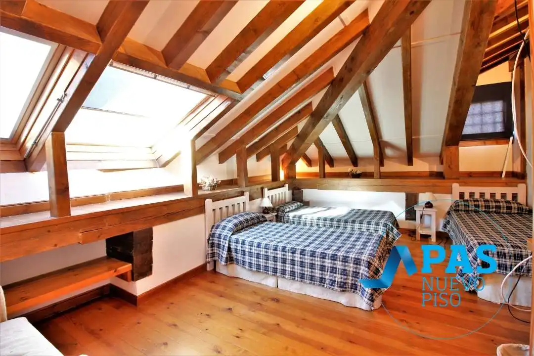 Bedroom of Houses for sale in Camaleño  with Heating, Private garden and Terrace