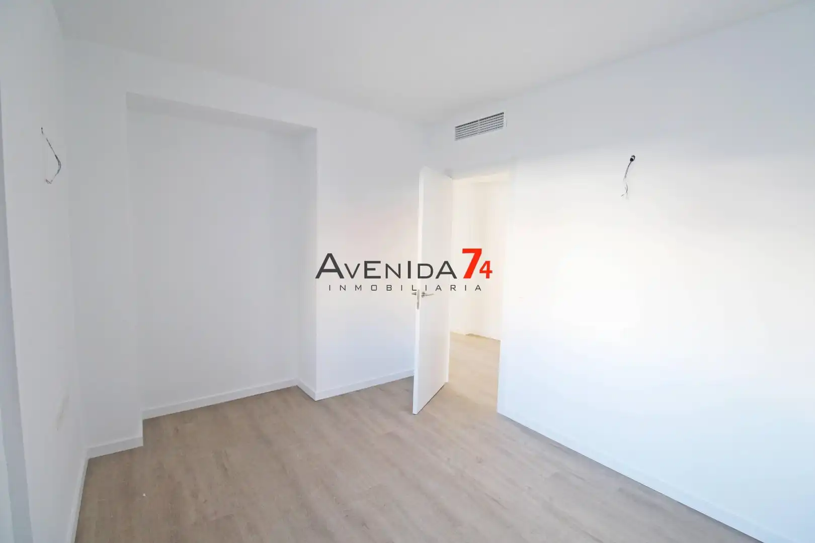 Habitación de Piso en venta en Lorca con Calefacción y Balcón