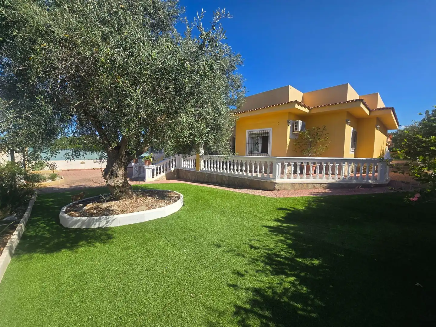 Vista exterior de Casa o xalet en venda en Llucmajor amb Aire condicionat, Jardí privat i Traster