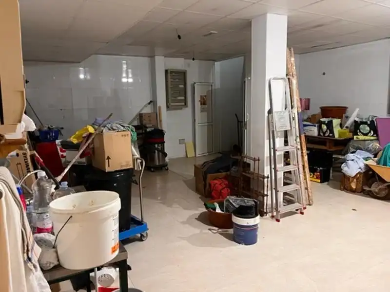 Fabrikhallen zum Verkauf in Zona Calvario