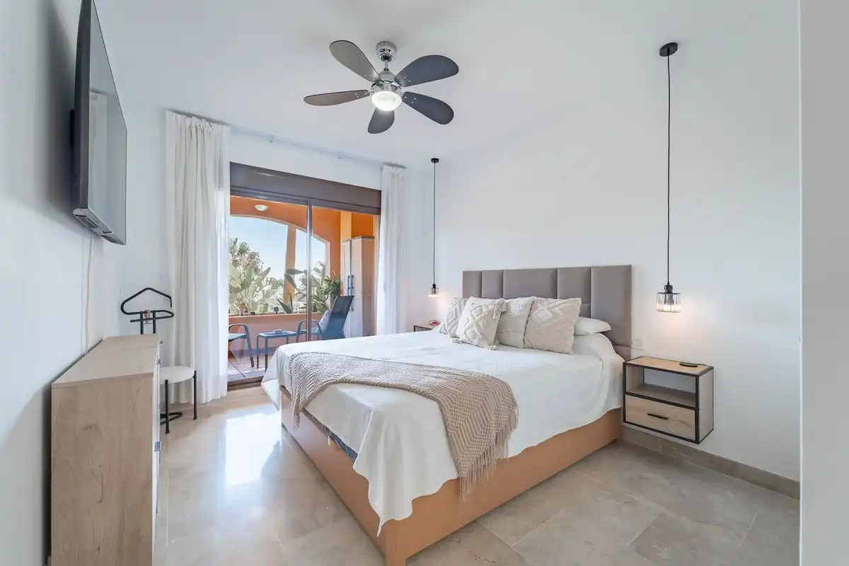 Vivienda con terraza en venta en Duquesa Village, imagen 19