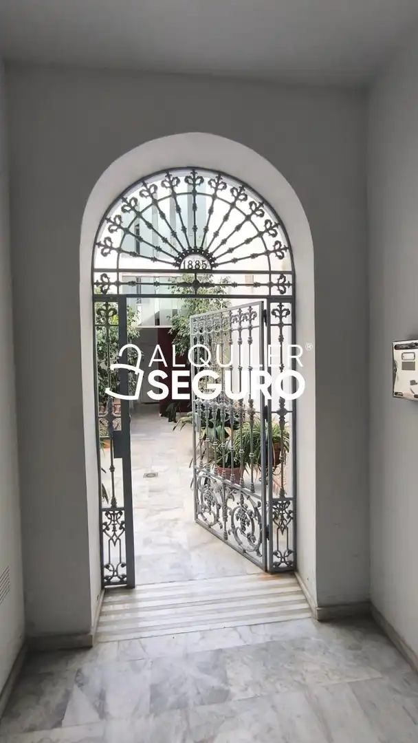 Piso de alquiler en Sevilla con Aire acondicionado y Amueblado