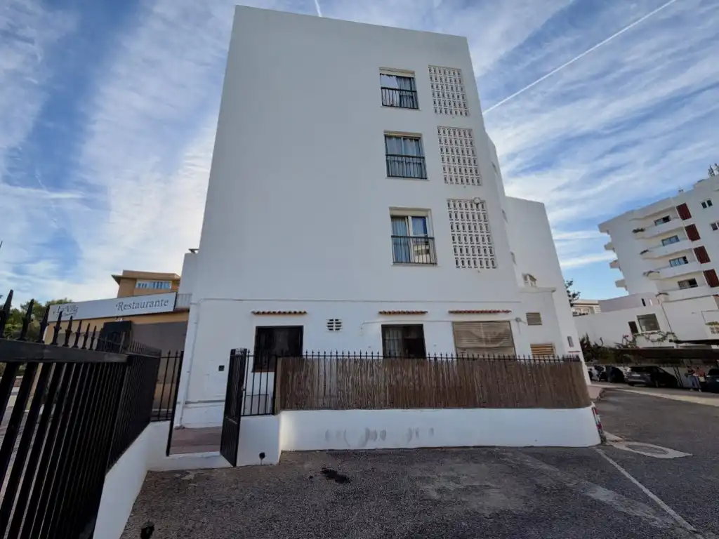 Vista exterior de Piso en venta en Sant Antoni de Portmany