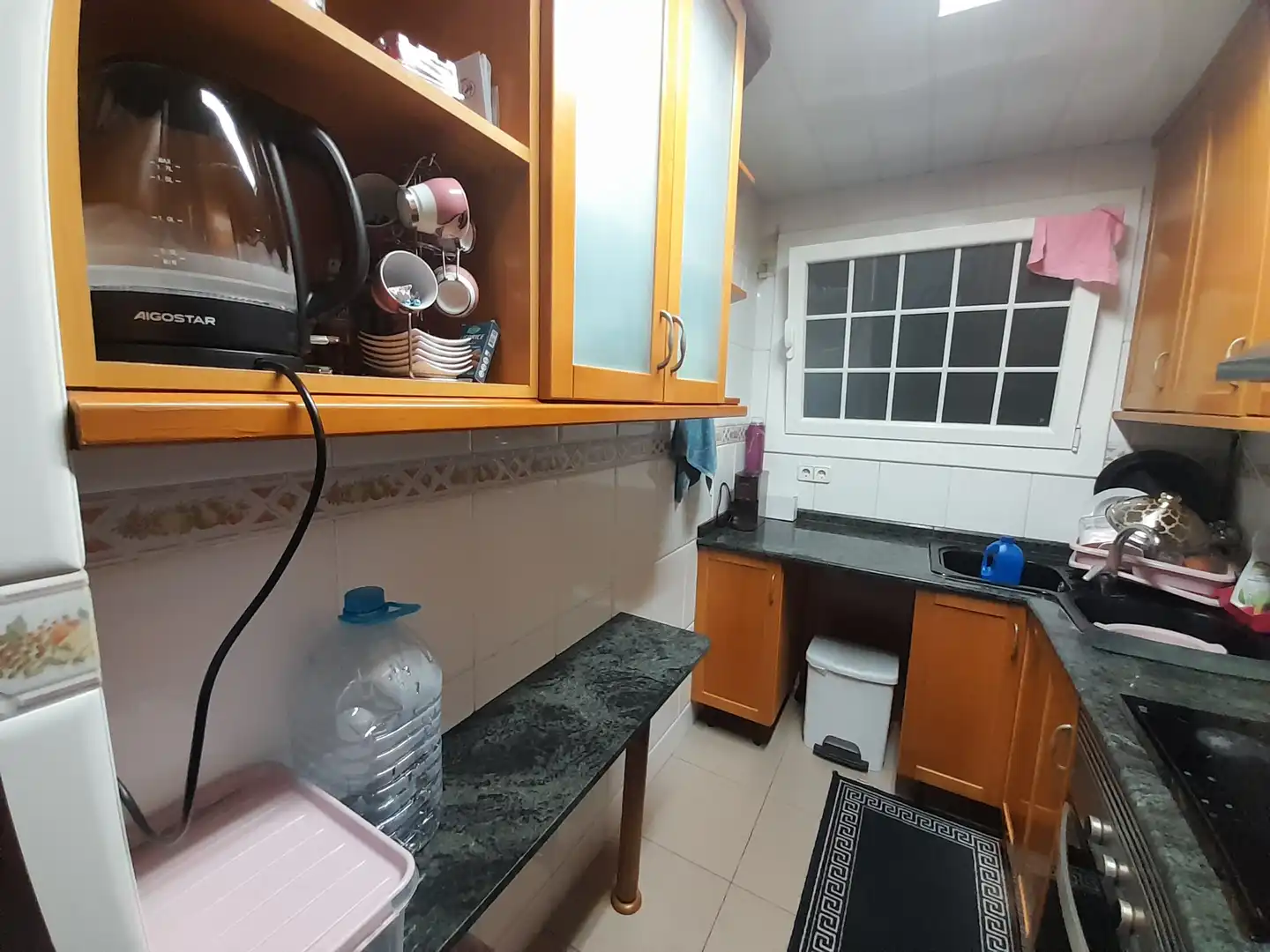 Kitchen of Flat for sale in L'Hospitalet de Llobregat  with Balcony