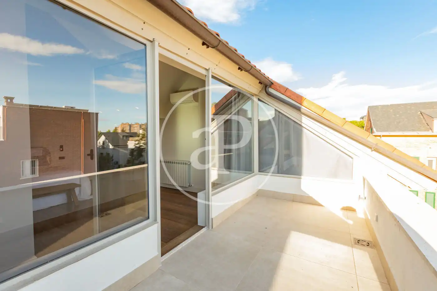 Terrace of Houses for rent in Madrid  with Air Conditioner, Heating and Private garden