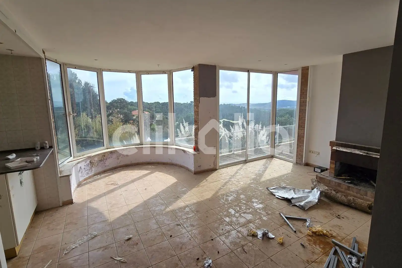 Sala d'estar de Casa o xalet en venda en Tordera amb Calefacció, Terrassa i Piscina