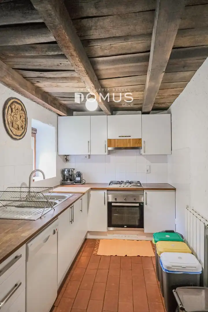 Cocina de Finca rústica en venta en Santa Pau con Calefacción, Parquet y Piscina