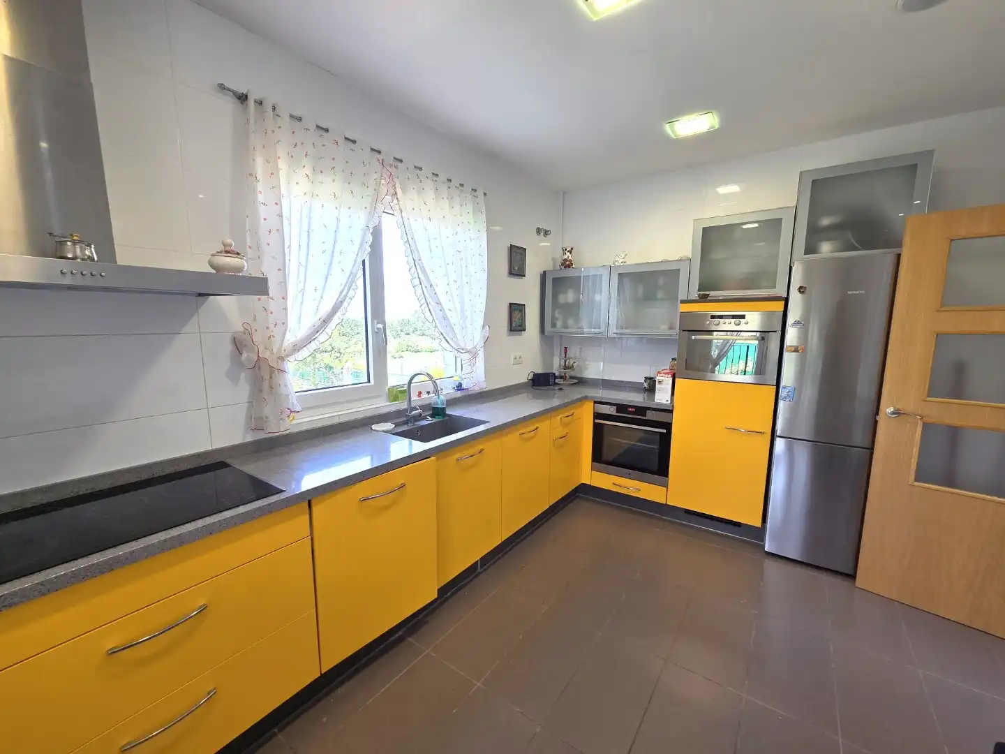 Kitchen of Houses for sale in Carcedo de Burgos  with Heating, Private garden and Terrace