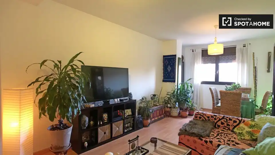 Living room of Flat for share in Getafe  with Air Conditioner, Heating and Furnished