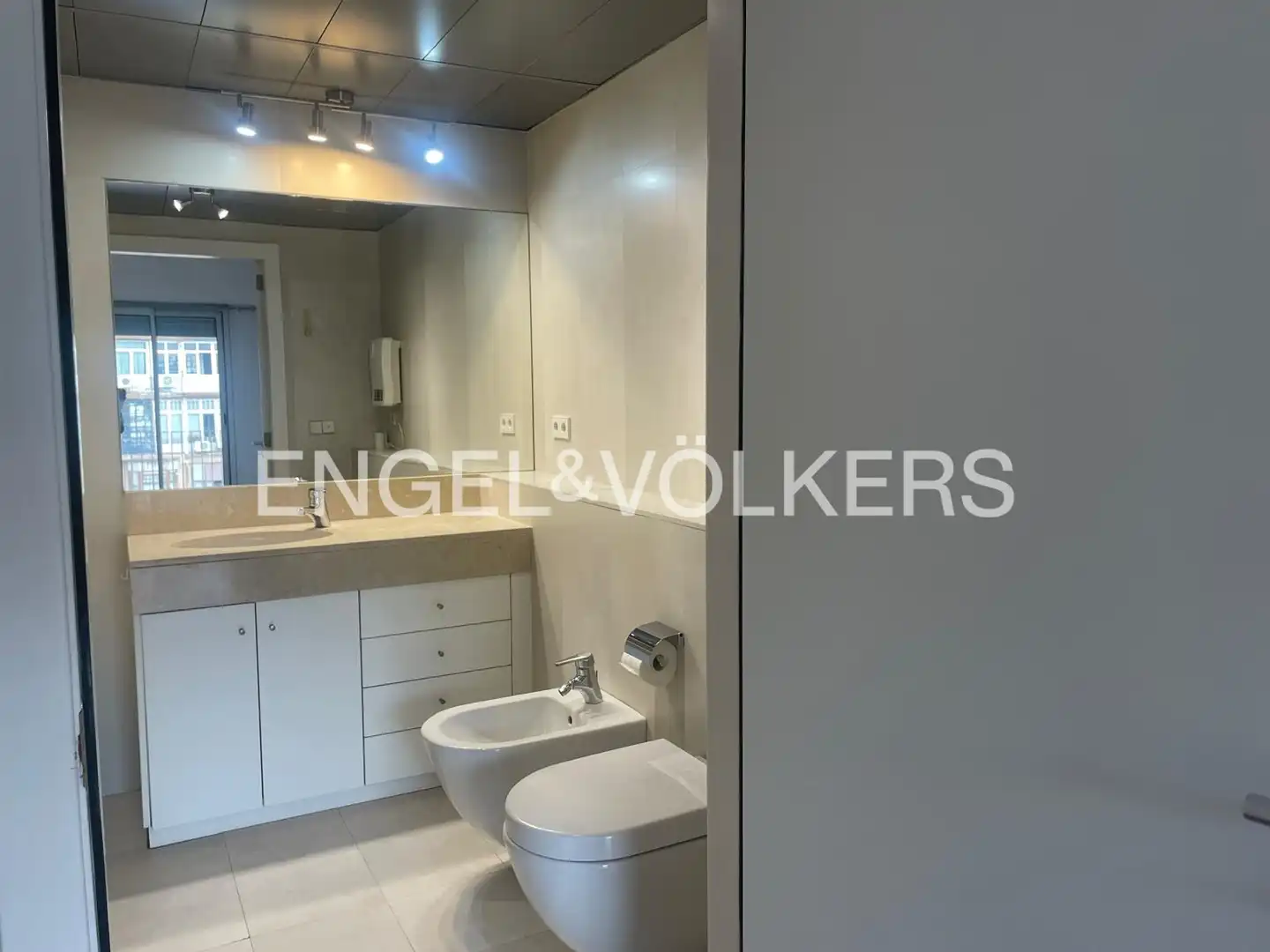 Flat with terrace to rent in Eixample, imagen 11