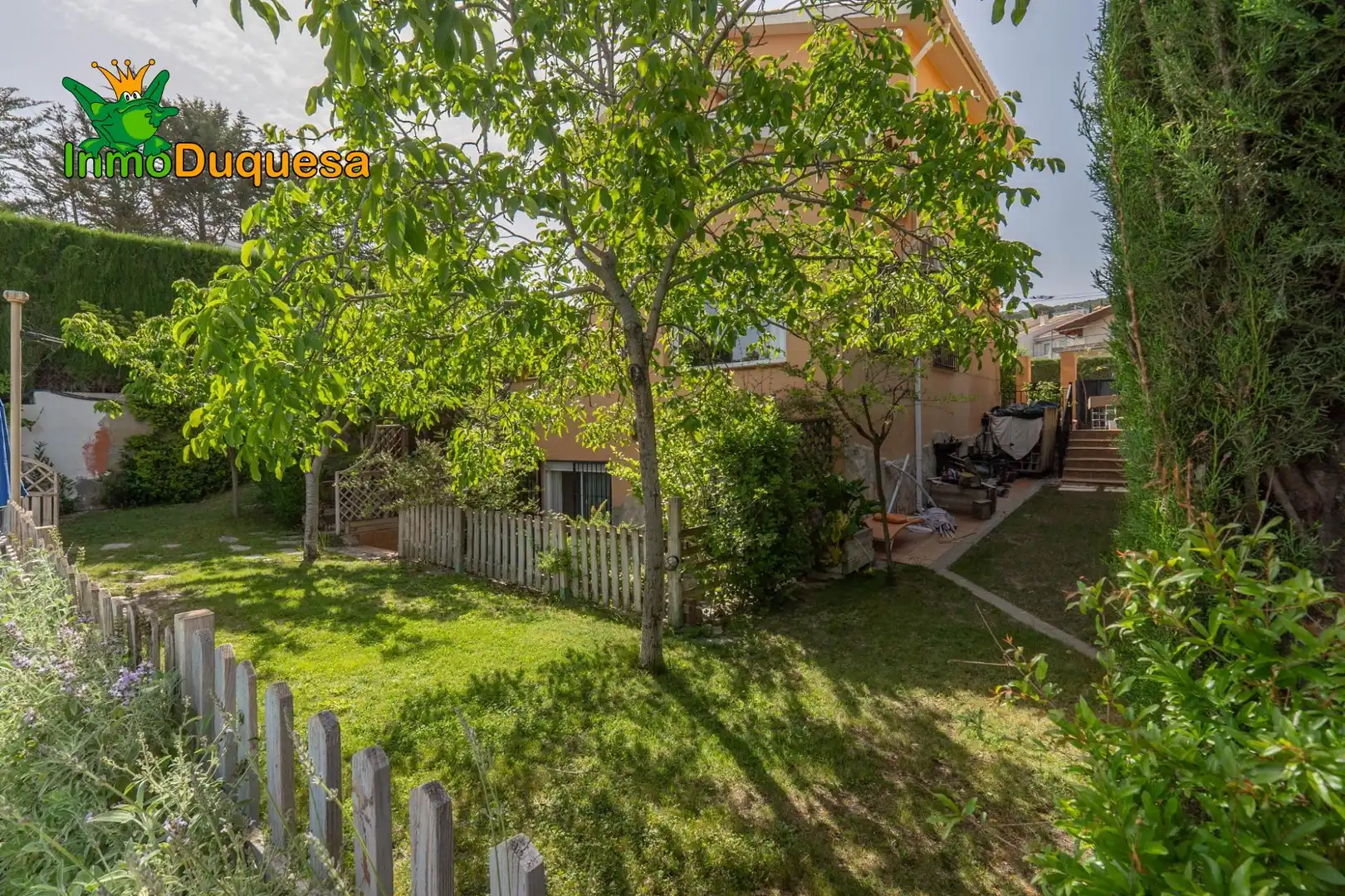 Jardí de Casa o xalet en venda en La Zubia amb Calefacció, Jardí privat i Terrassa
