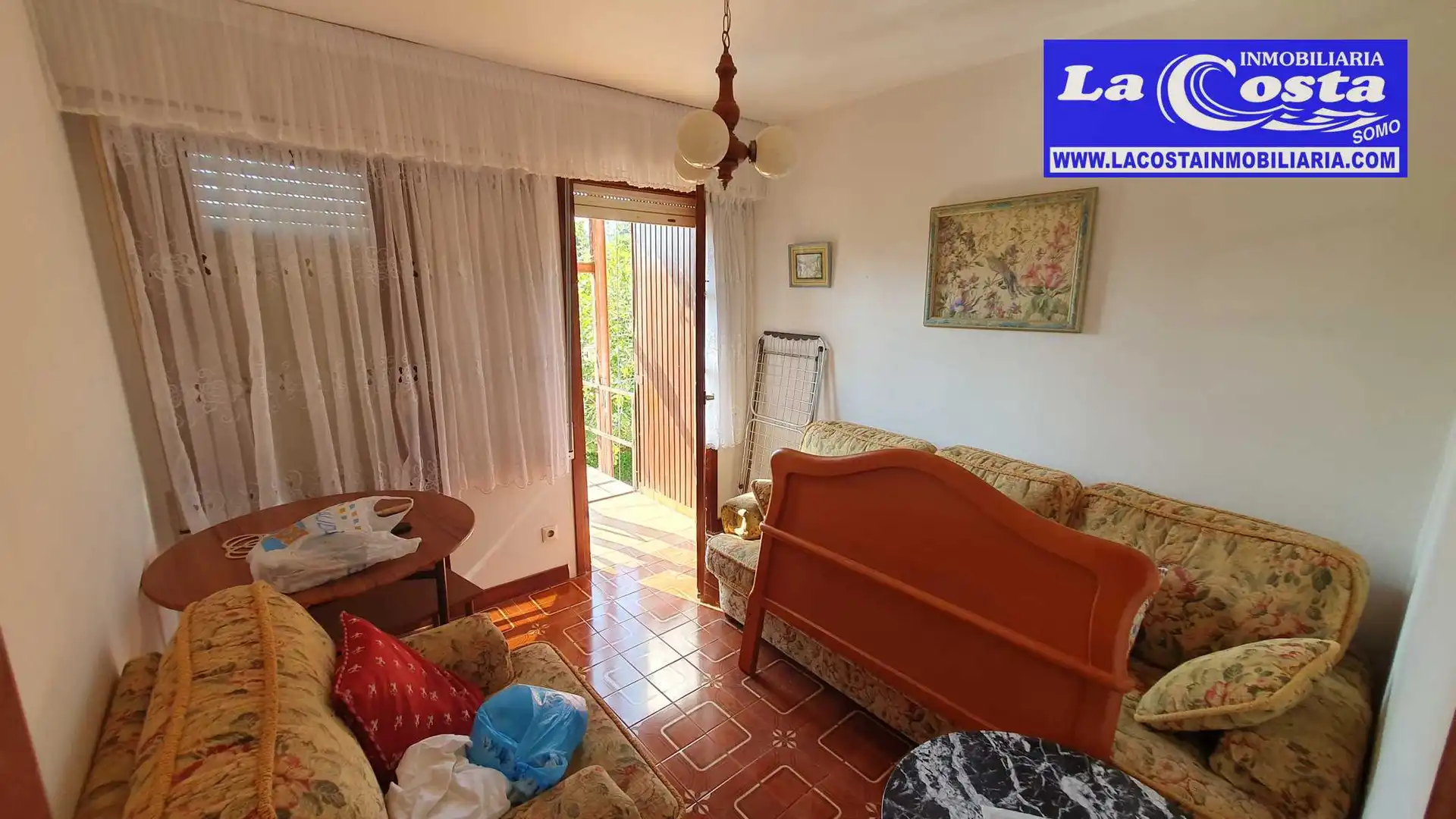 Sala de estar de Casa o chalet en venta en Ribamontán al Mar con Jardín privado y Amueblado