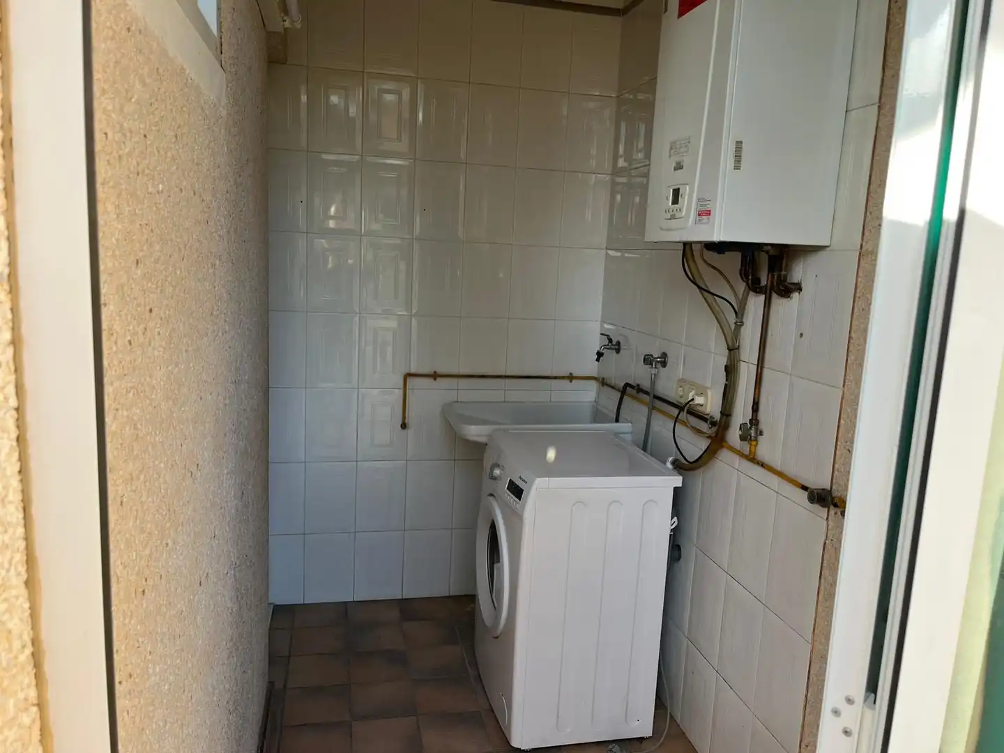Baño de Planta baja en venta en Palau-saverdera con Calefacción, Terraza y Trastero