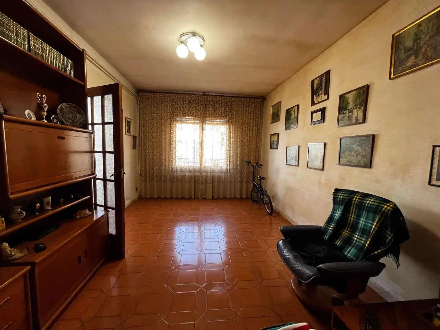 Sala d'estar de Casa o xalet en venda en Vilassar de Mar amb Calefacció, Jardí privat i Terrassa