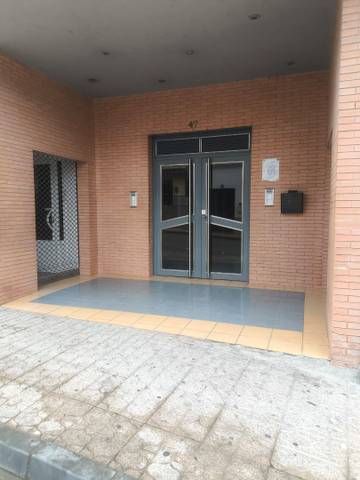 Local comercial en Venta en Calle Reina Sofía, 47 en Mengíbar