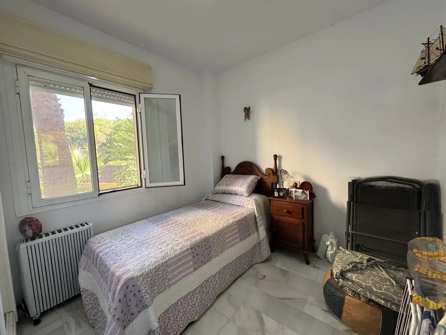 Schlafzimmer von Wohnung zum Verkauf in El Puerto de Santa María mit Klimaanlage, Terrasse und Gemeinschaftspool