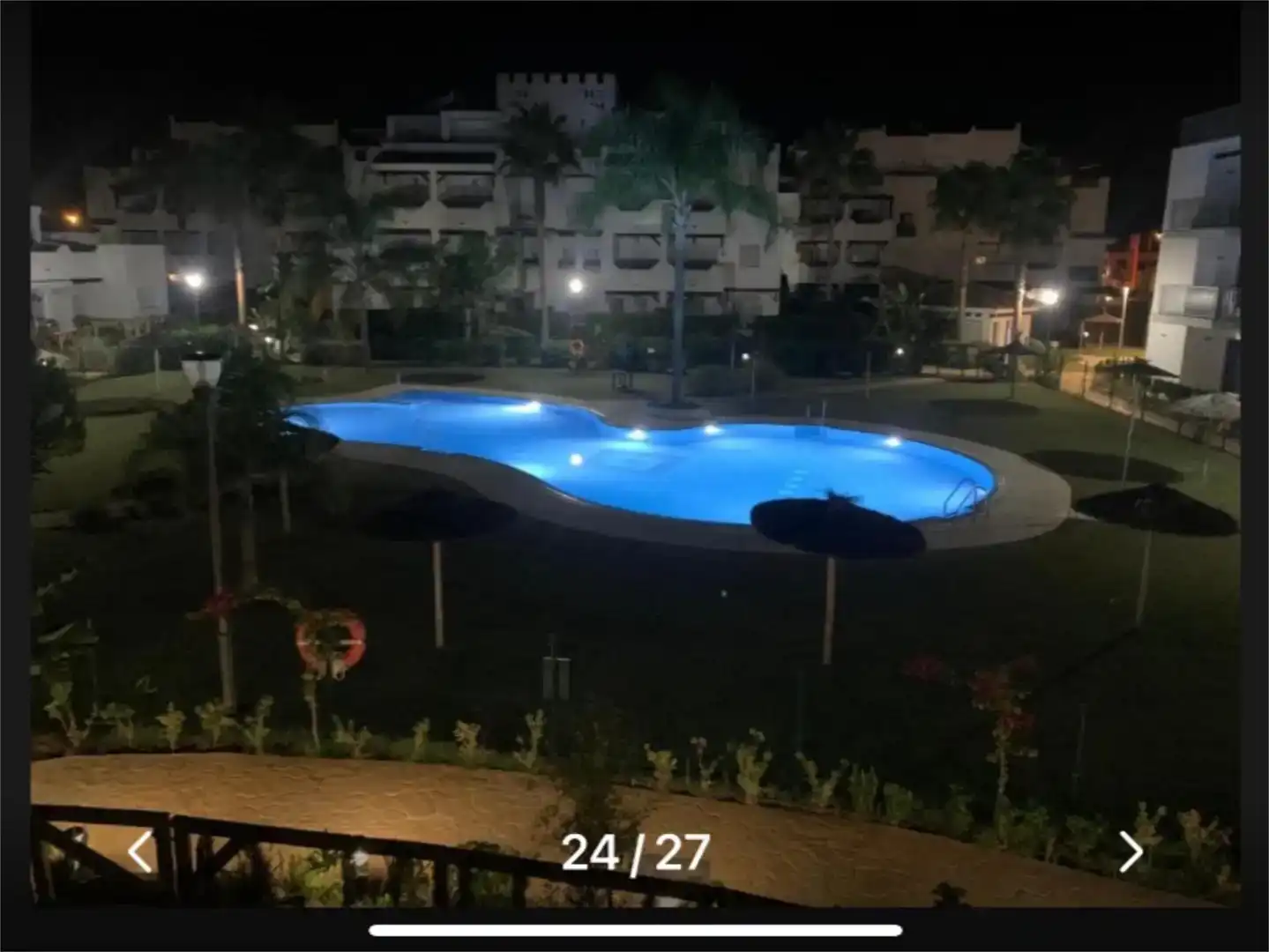 Schwimmbecken von Wohnung zur Miete in Rota mit Klimaanlage, Privatgarten und Schwimmbad