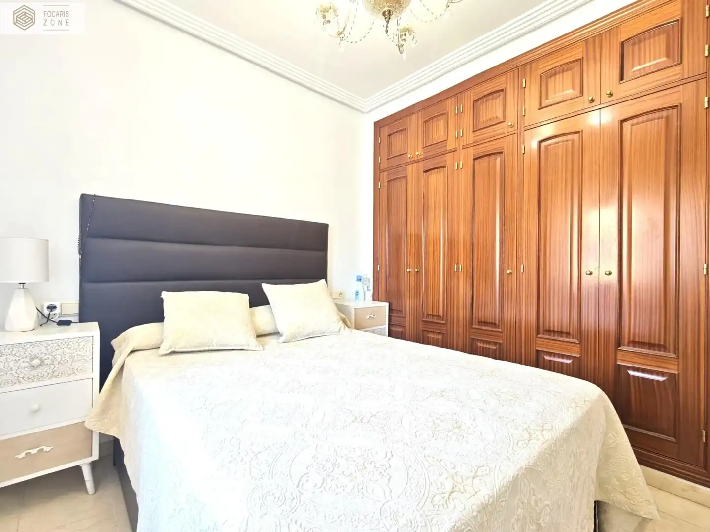 Dormitori de Casa adosada en venda en Málaga amb Aire condicionat, Calefacció i Jardí privat
