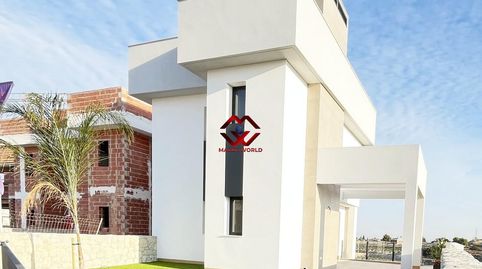 Obra nueva de alto standing en 1ª línea de La Finca Golf  Piscina propia y sótano multipropósito, imatge 3