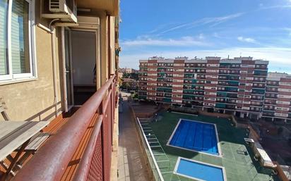 Exterior view of Flat for sale in Sabadell  with Air Conditioner, Heating and Balcony