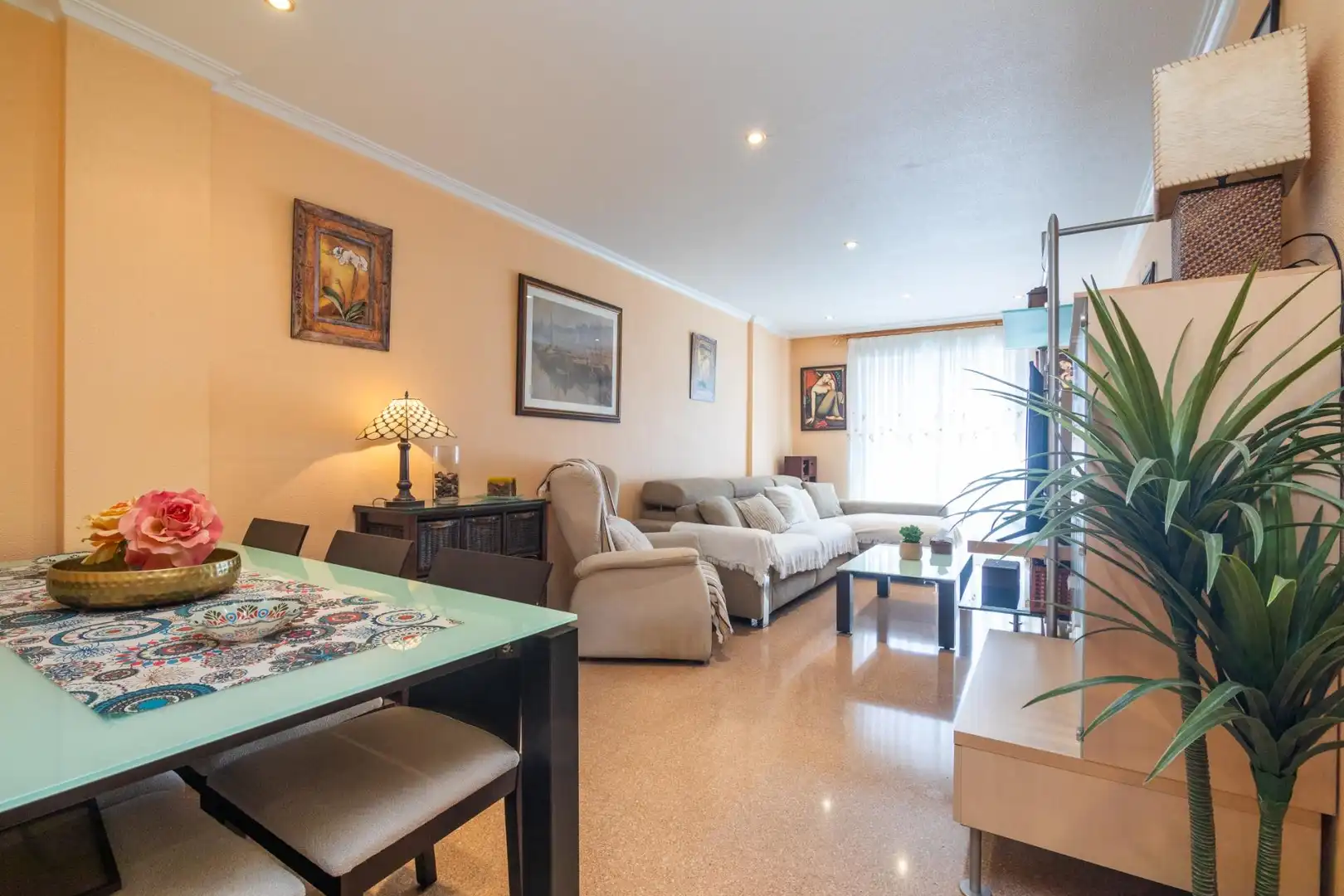 Wohnzimmer von Wohnung zum Verkauf in Elche / Elx