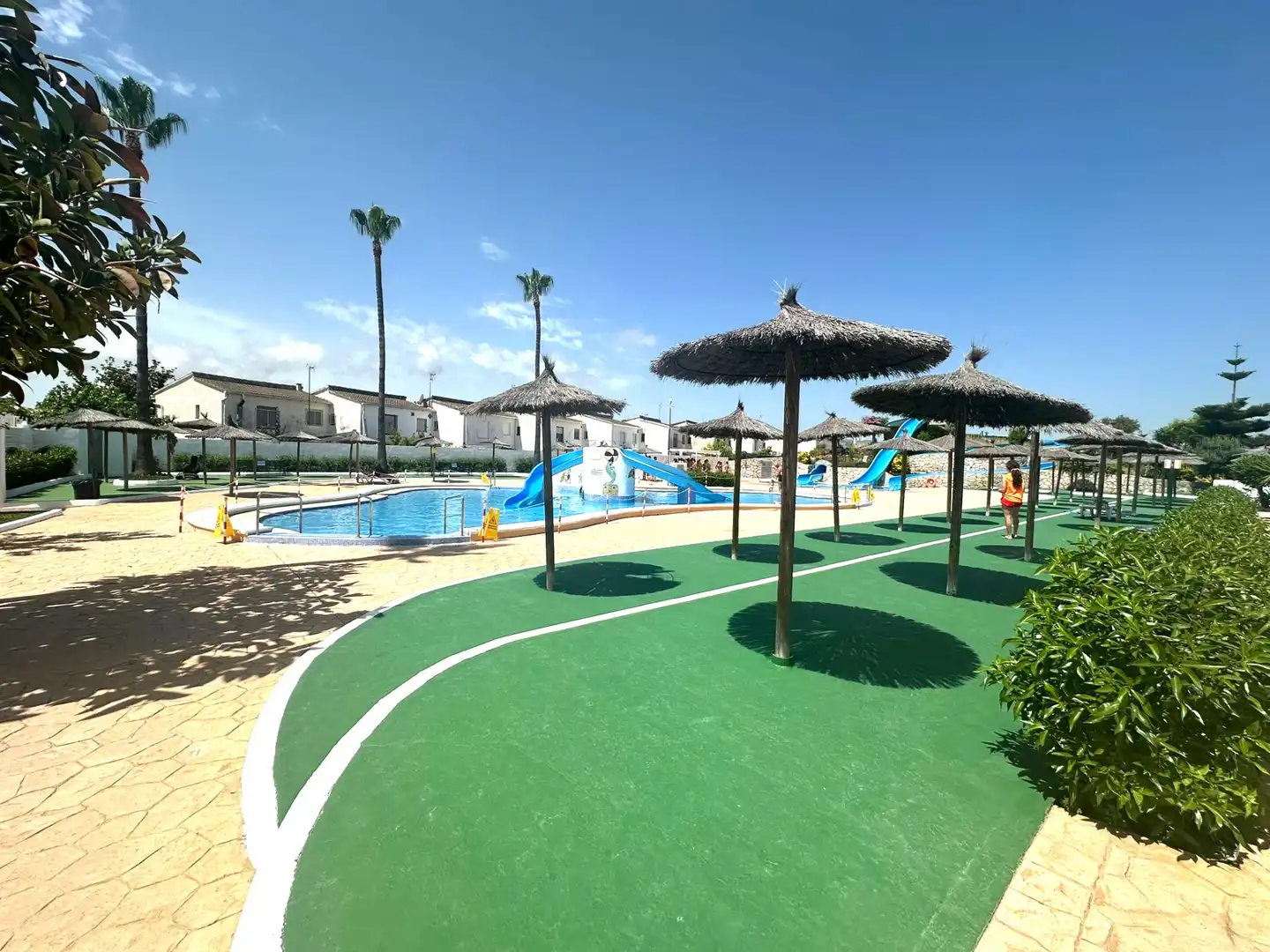 Adossat amb piscina de lloguer a Avinguda de Catalunya 91, imagen 18