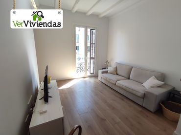 Flat with balcony for sale in Eixample