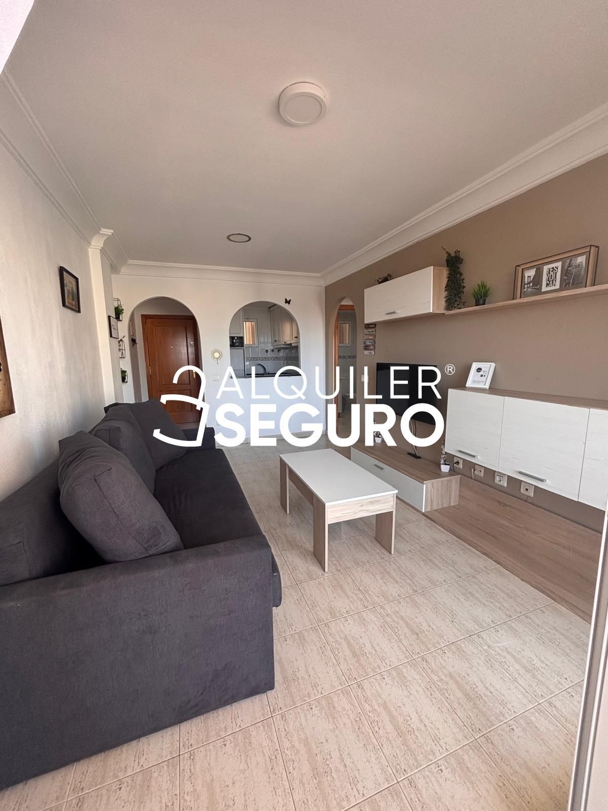 Sala d'estar de Pis de lloguer en Villajoyosa / La Vila Joiosa amb Aire condicionat, Terrassa i Piscina