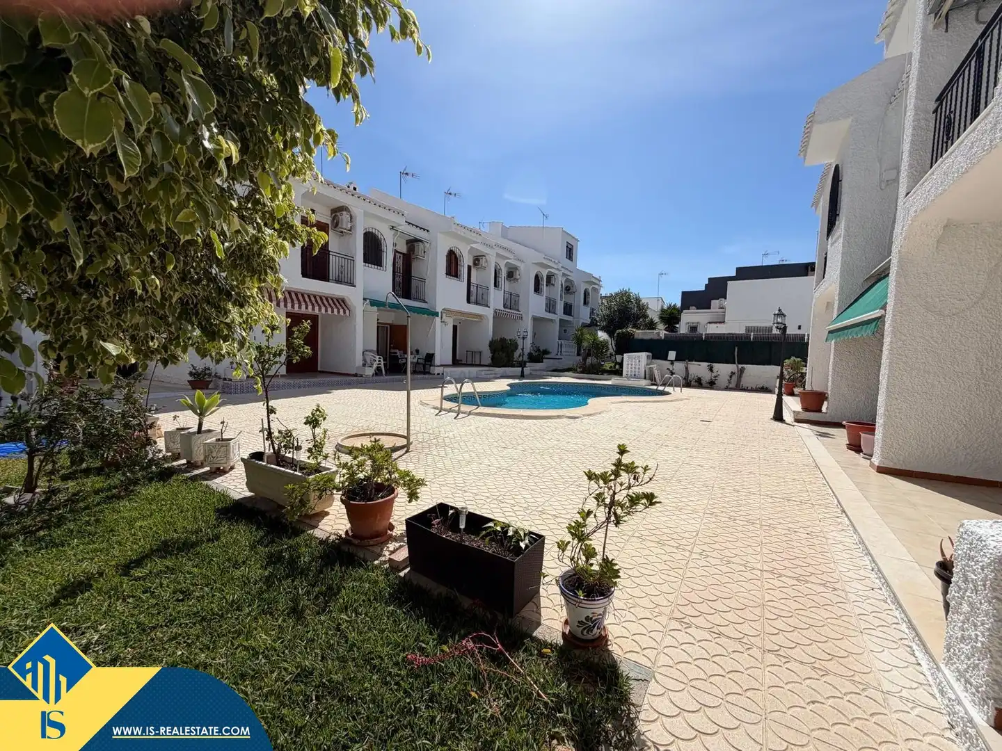 Außenansicht von Maisonette zum Verkauf in Torrevieja mit Terrasse, Möbliert und Gemeinschaftspool