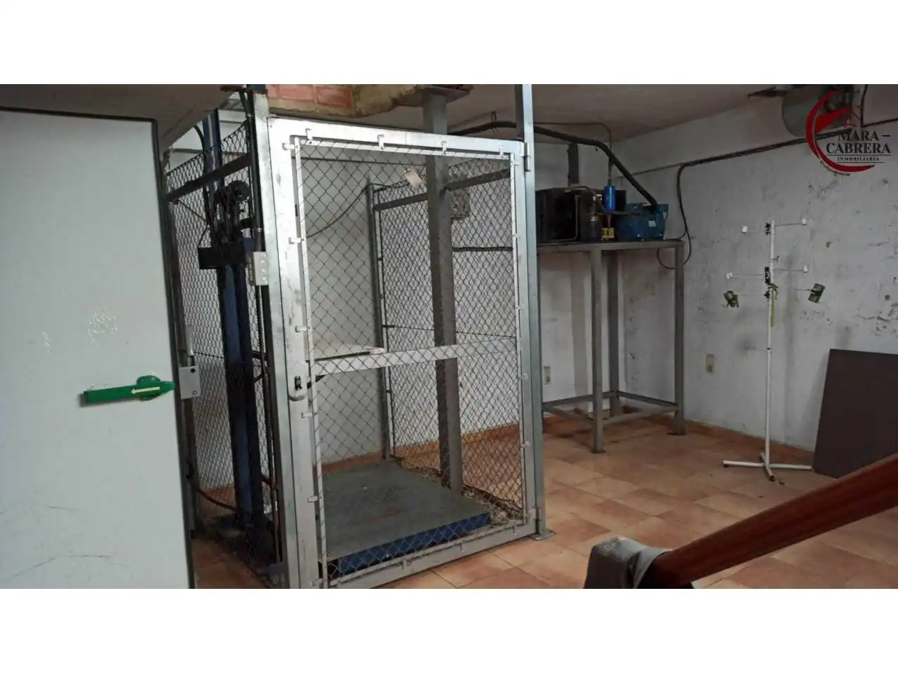 Local comercial de lloguer a Calle Tossal, imagen 3