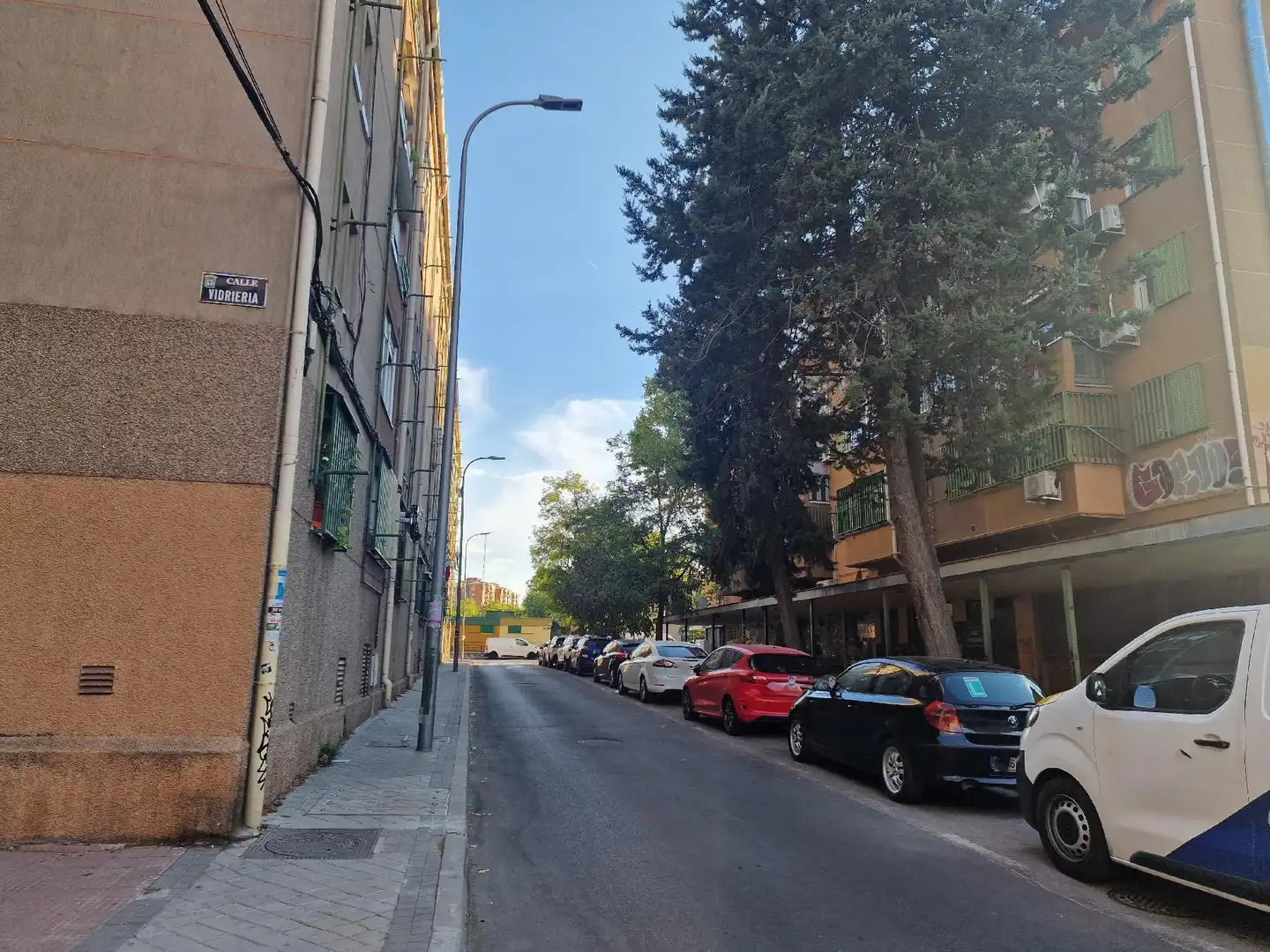 Vista exterior de Piso en venta en San Blas
