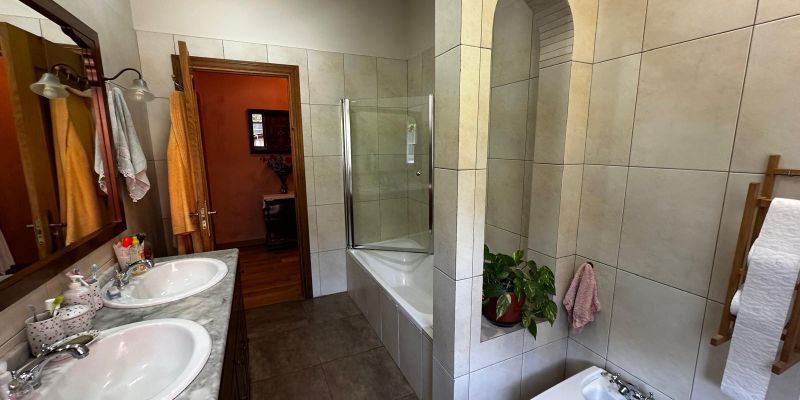 Bany de Pis en venda en Santander amb Terrassa i Balcó