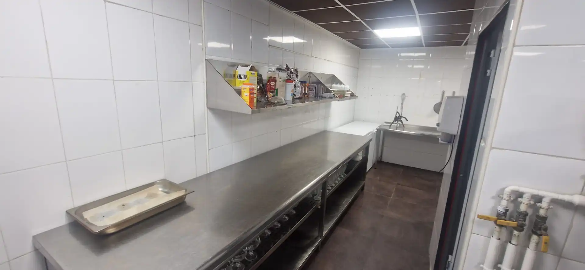 Kitchen of Buildings for sale in Rafelbuñol / Rafelbunyol