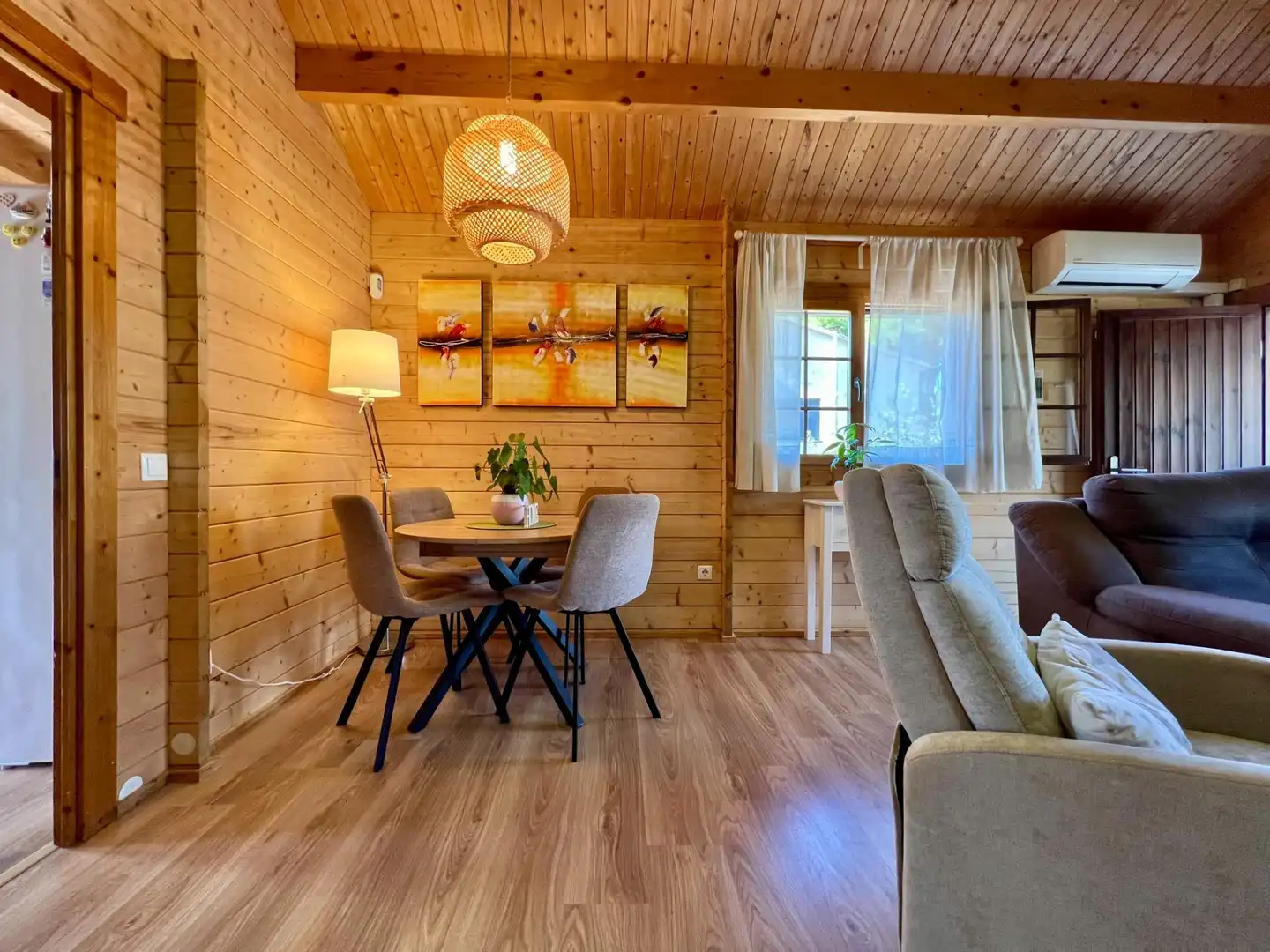 Sala de estar de Casa o chalet en venta en Cànoves I Samalús con Aire acondicionado, Calefacción y Jardín privado