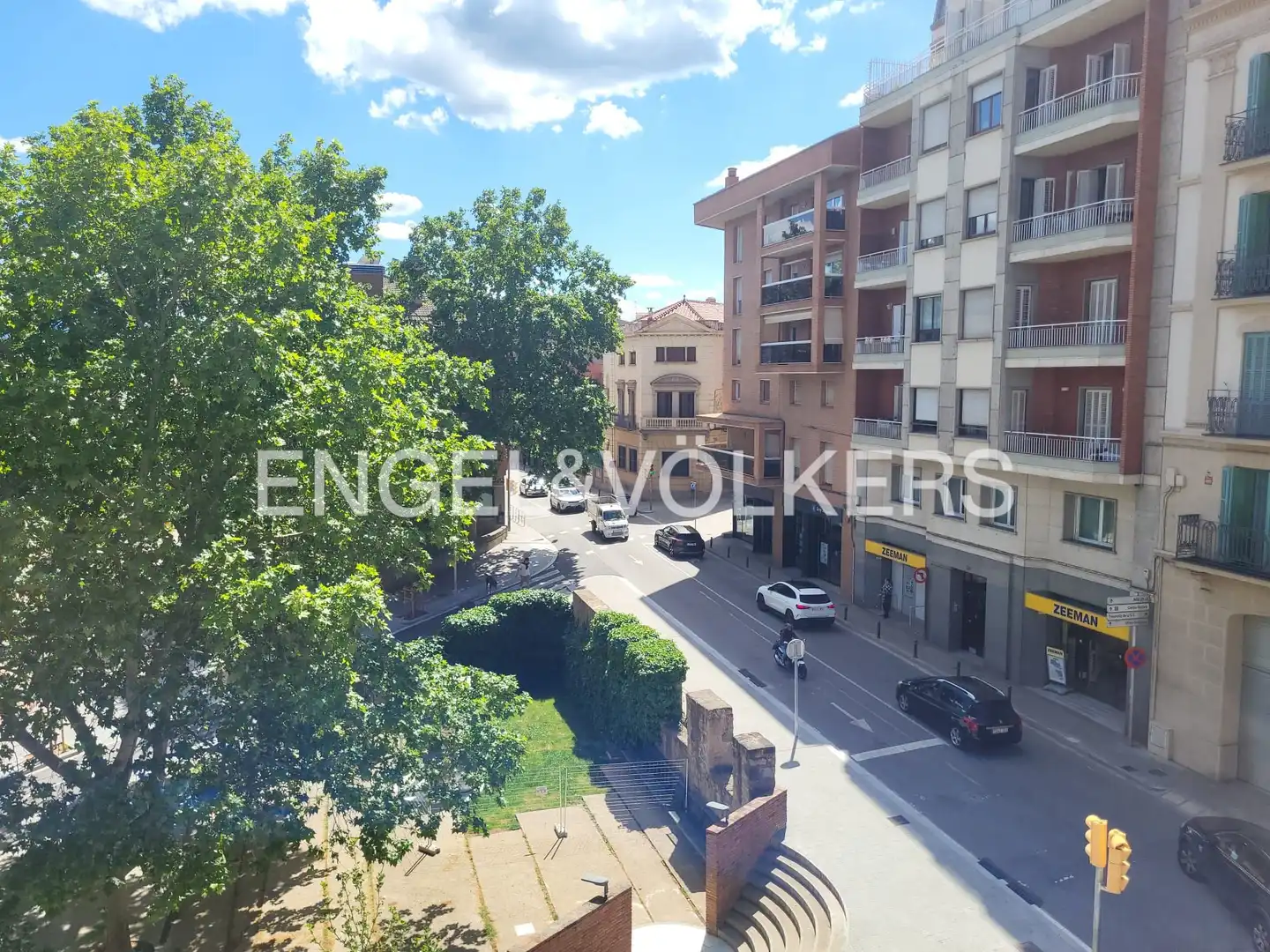 Exterior view of Flat for sale in Manresa  with Heating, Furnished and Balcony