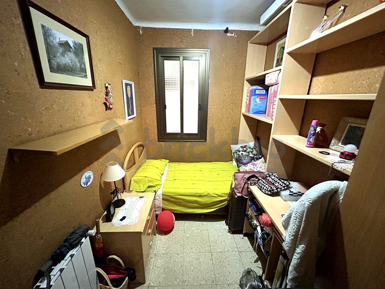 Dormitori de Pis en venda en L'Hospitalet de Llobregat amb Balcó