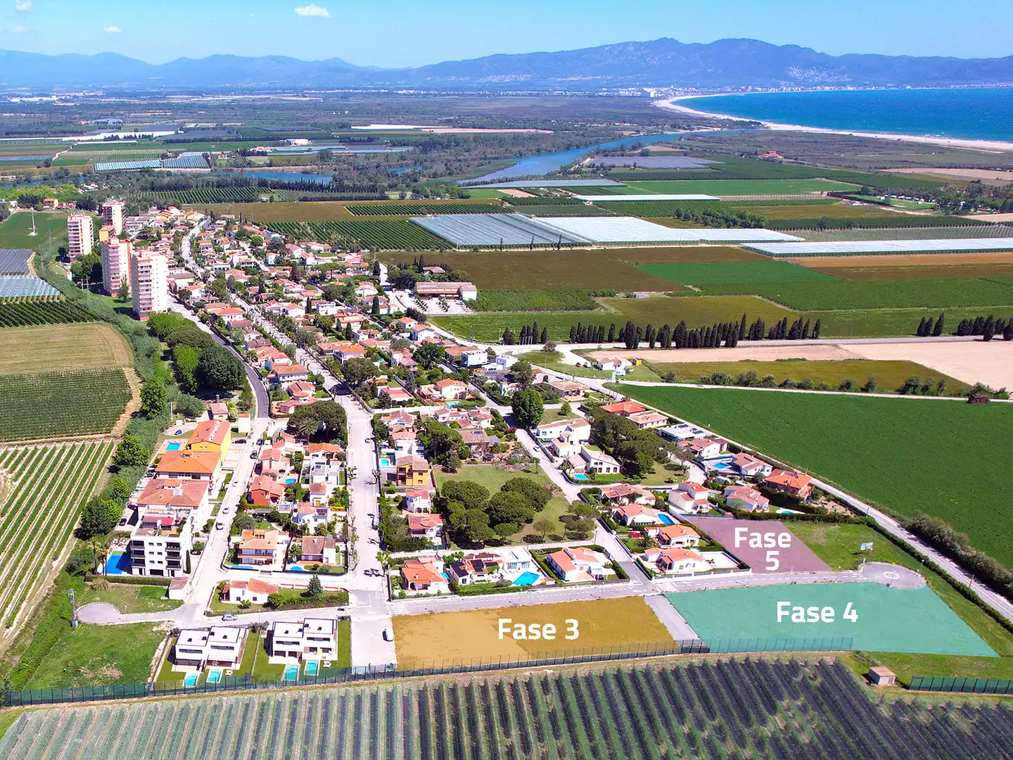 Vista exterior de Casa o chalet en venta en Sant Pere Pescador con Aire acondicionado, Calefacción y Jardín privado
