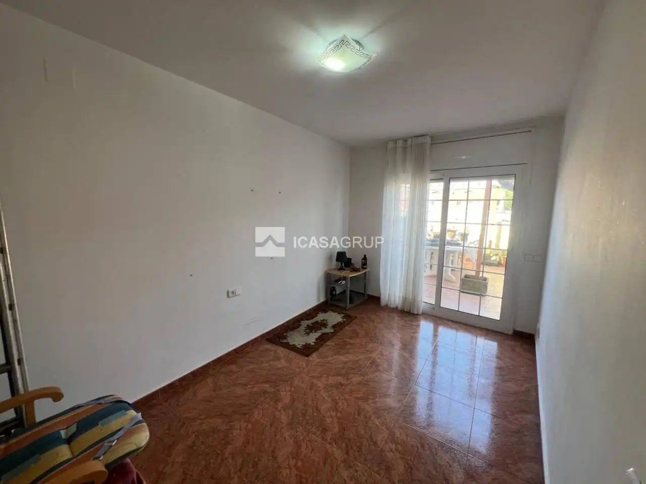 Attic for sale in Rubí  with Air Conditioner, Heating and Private garden