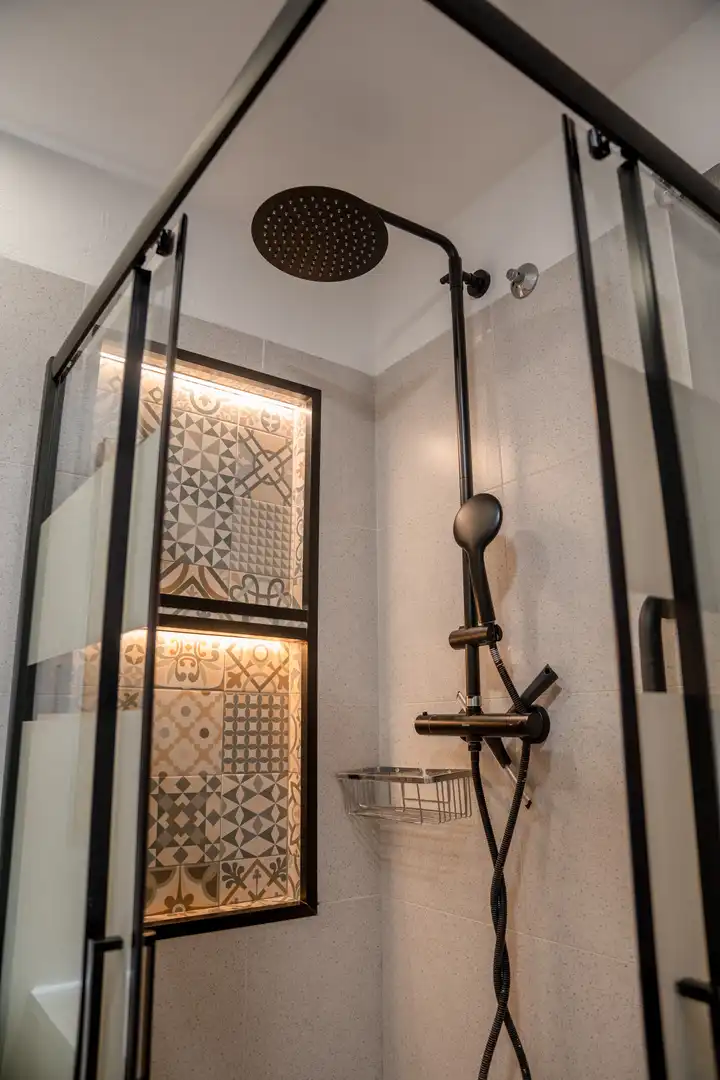 Baño de Casa adosada en venta en Marbella con Aire acondicionado, Terraza y Piscina