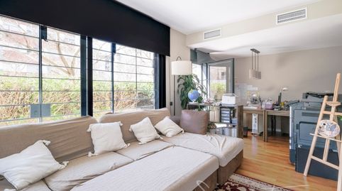 Foto 5 von Erdgeschoss zum Verkauf in Calle Pere Calders, Volpelleres, Sant Cugat del Vallès