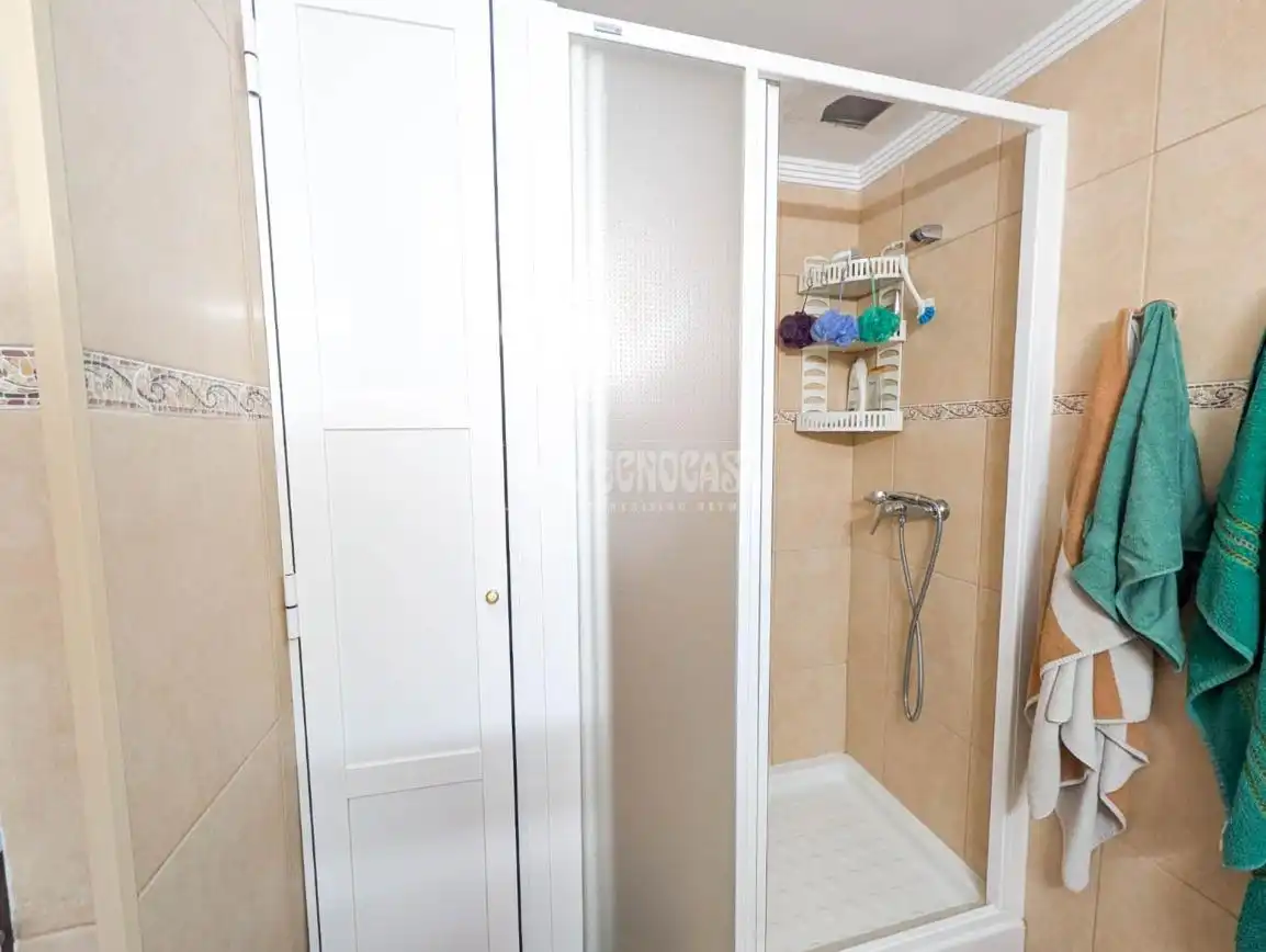 Baño de Piso en venta en Telde