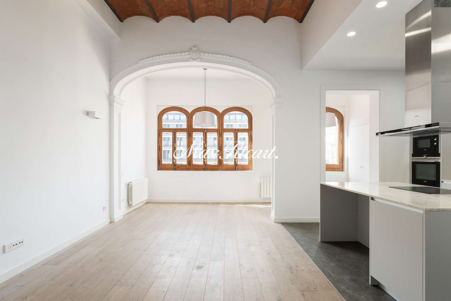 Pis en venda en  Barcelona Capital amb Aire condicionat, Calefacció i Traster