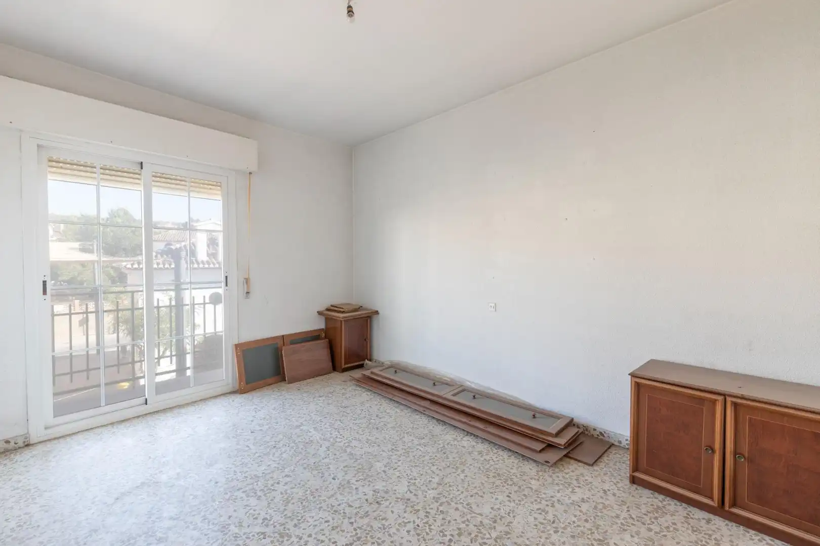 Bedroom of Buildings for sale in La Zubia
