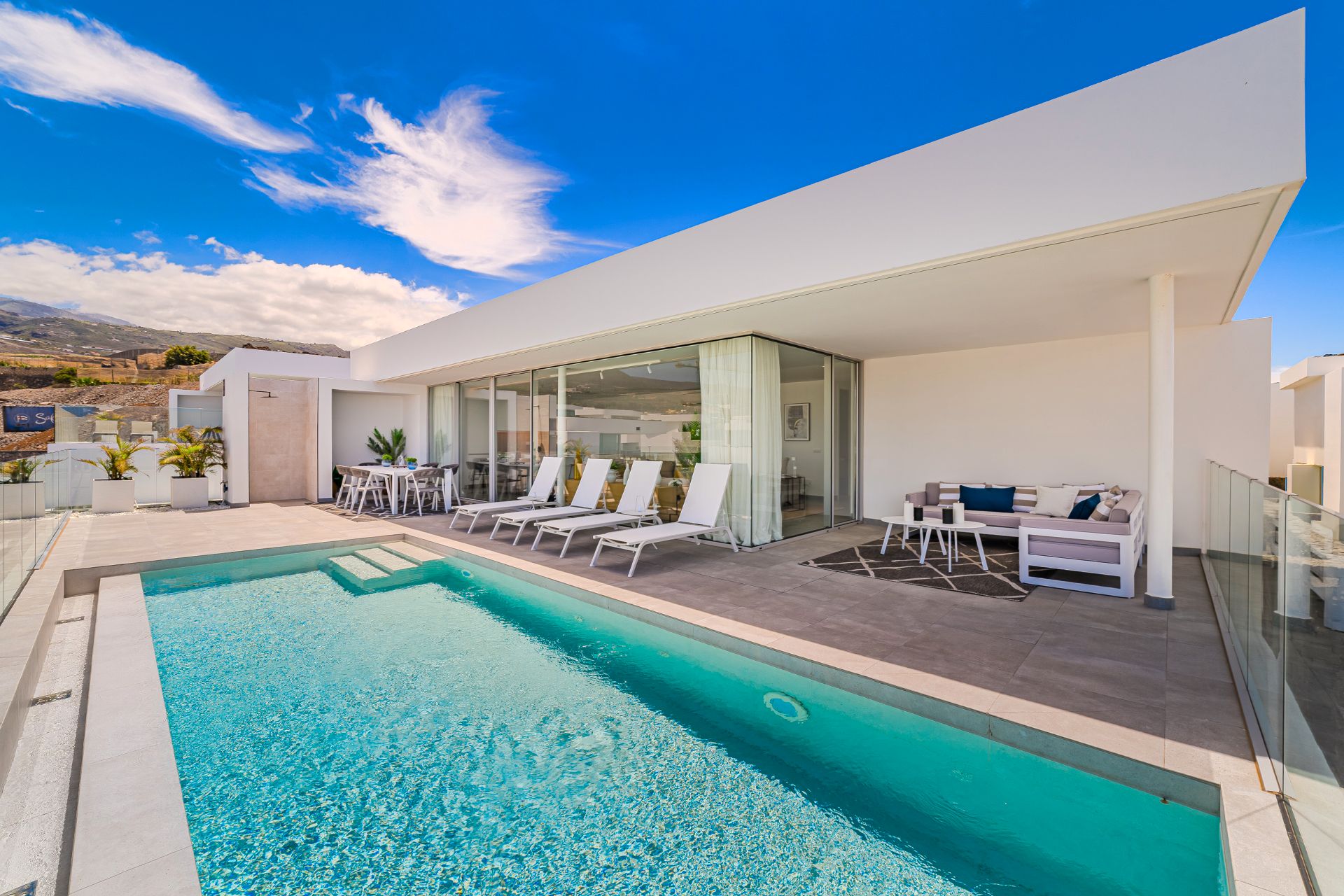 Swimming pool of Houses for sale in Adeje  with Air Conditioner, Private garden and Terrace