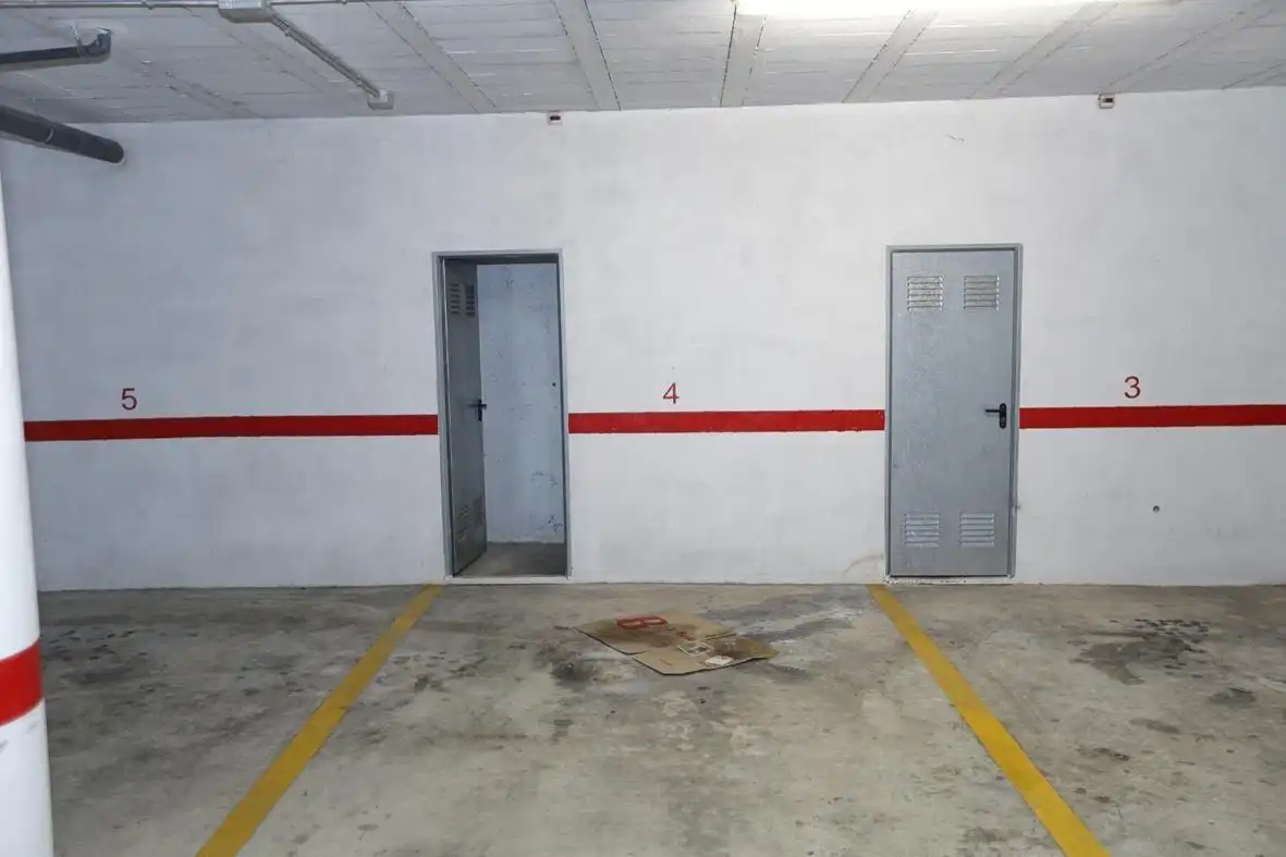 Aparcament de Garatge en venda en Alcanar