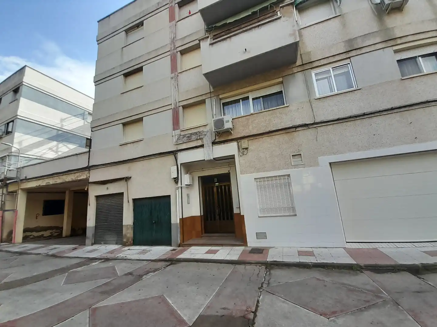 Vista exterior de Piso en venta en Puertollano con Aire acondicionado, Calefacción y Terraza