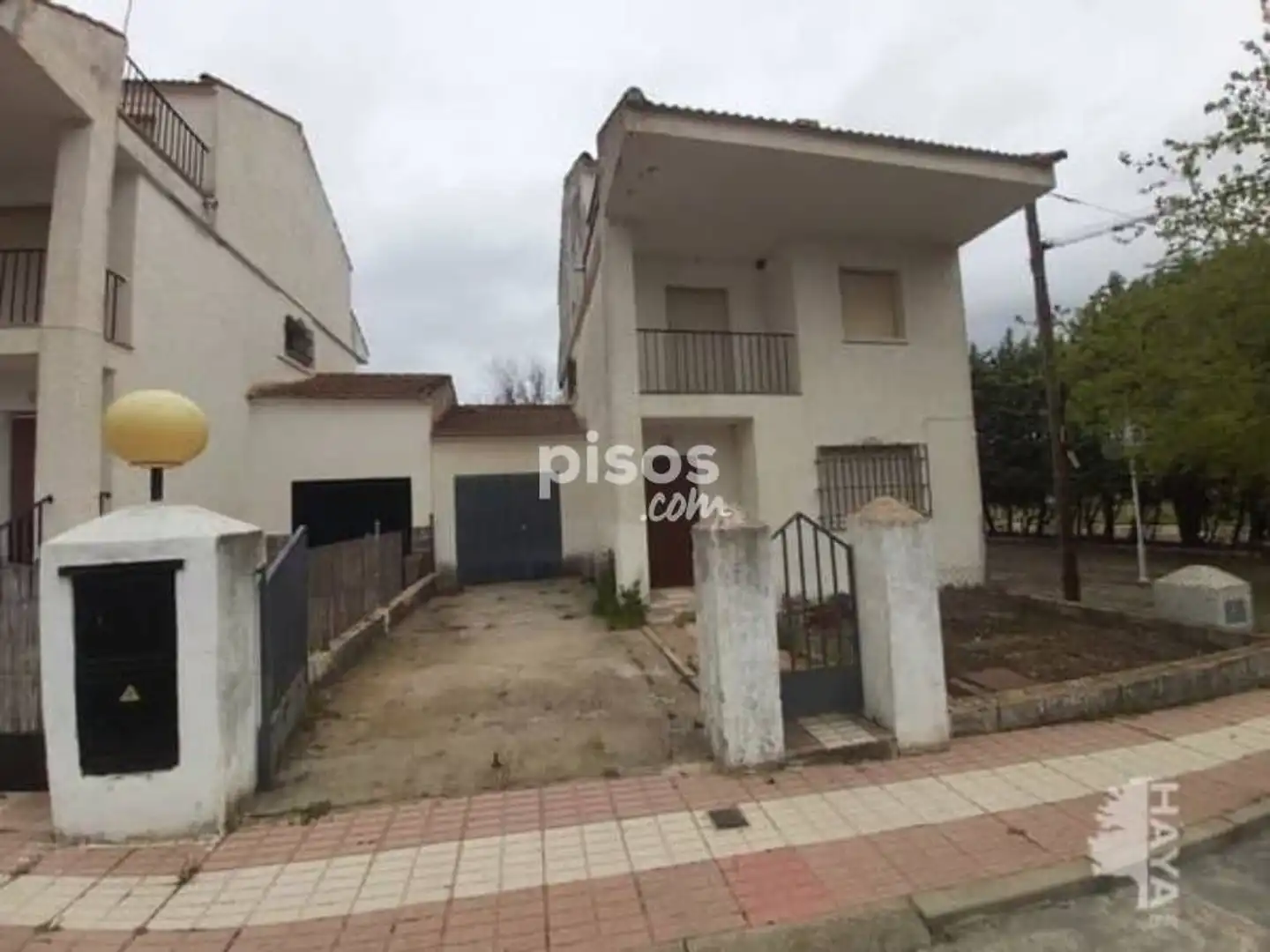 Casa adosada en venta en Brazatortas con Terraza