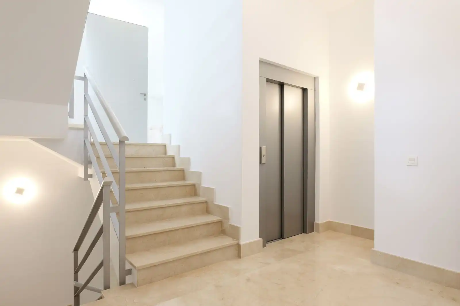 Villa mit Pool zum Verkauf in Urbanizacion Torre Esteril 100, imagen 24