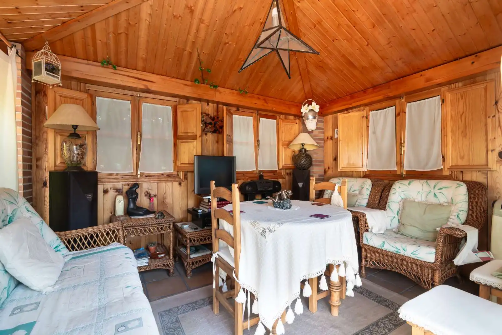 Sala d'estar de Casa o xalet en venda en Nuevo Baztán amb Aire condicionat, Calefacció i Jardí privat